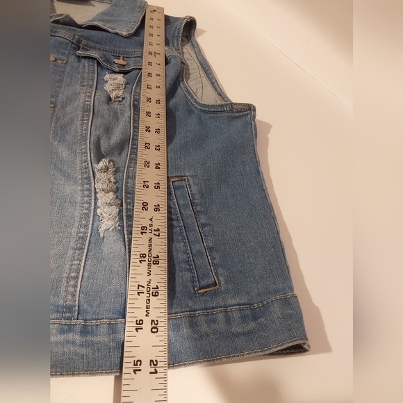 Embroidered Denim Vest with Snake and Wings Design - Picture 7 of 10